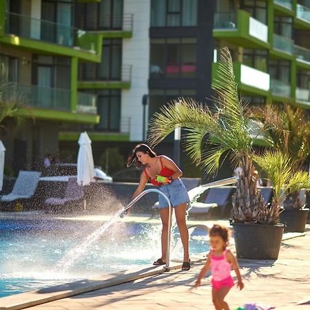 Royale Sundance Studio 7 Beach Spa & Pool Mamaia Nord Экстерьер фото