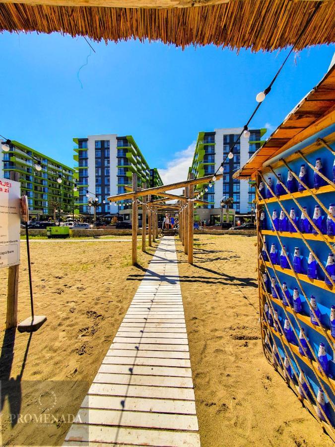 Royale Sundance Studio 7 Beach Spa & Pool Mamaia Nord Экстерьер фото